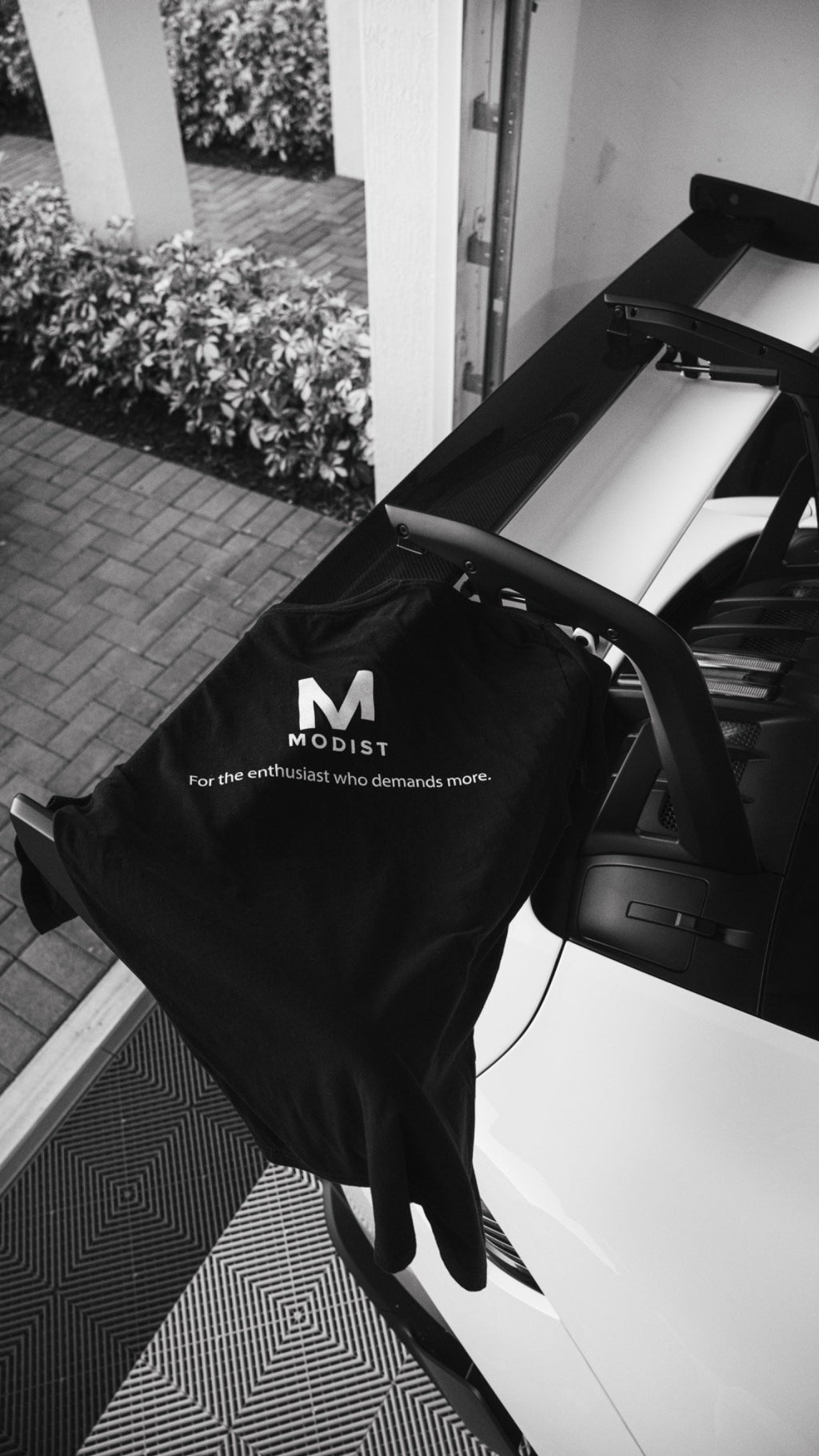 Modist Premium T-Shirt